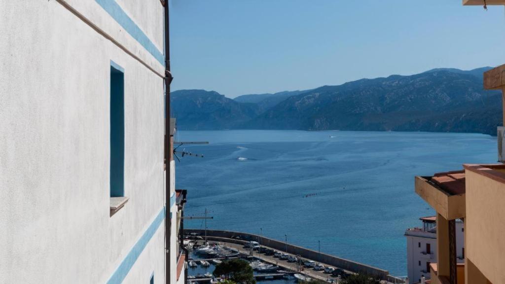 Appartement Cala Gonone House Extérieur photo